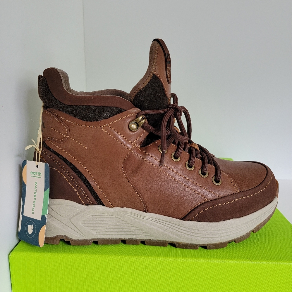 Earth Boots